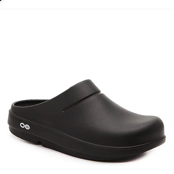 OOFOS UNISEX OOCLOGS SOZE SIZE M8 W10 black - Picture 1 of 7